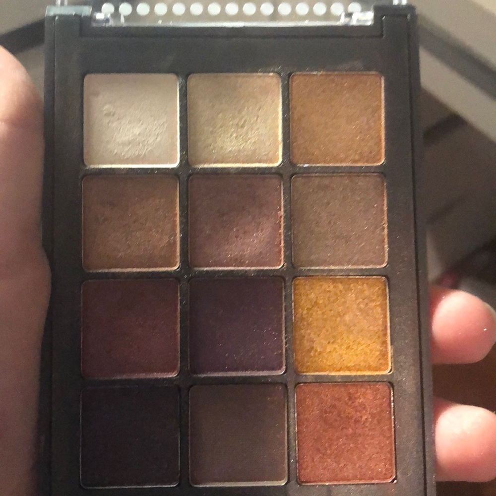 Eyeshadow